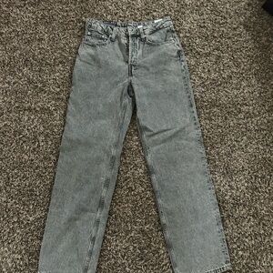 H&M Divided Women's High Rise Gray Jeans